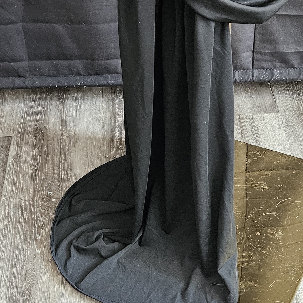 Chic Black Ruched Gown - Picture 2 of 7